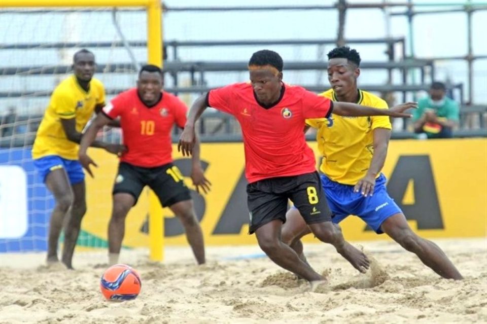 FUTEBOL DE PRAIA